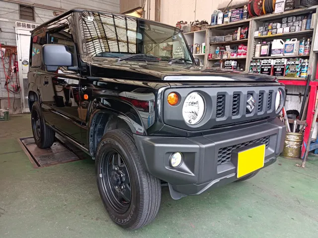 ジムニー(JB64W)HKS マフラー装着