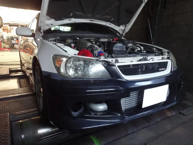 アルテッツァ(SXE10)スーパーチャージャー装着