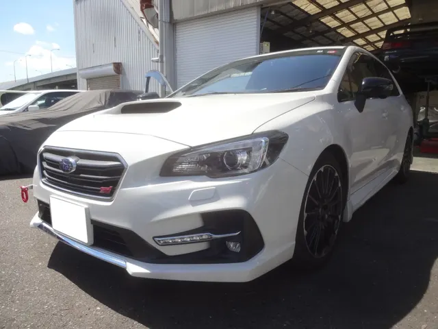 レヴォーグ(VMG)HKS フラッシュエディター装着